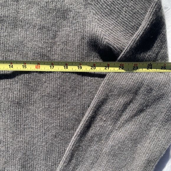 INHABIT 100% Cashmere Chunky Ribbed Crew Neck Sweater Men's XL Gray Pullover - Picture 6 of 9
